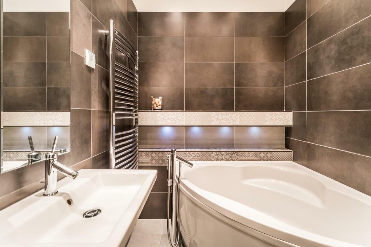 Bpr B&W Elegant Home بودابست المظهر الخارجي الصورة
